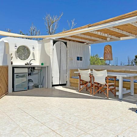 Villa Danae - Seaside Villa With Pool & Hot Tub Piso Livadi Extérieur photo